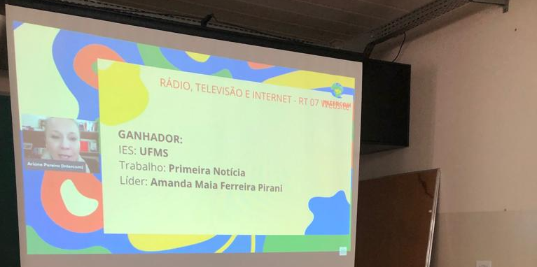 Painel para divulgação dos prêmios Expocom Centro-Oeste realizado na UFMT em Cuiabá