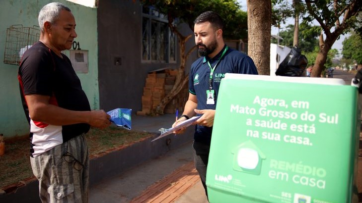 O programa Remédio em Casa distribui medicamentos em todo o estado