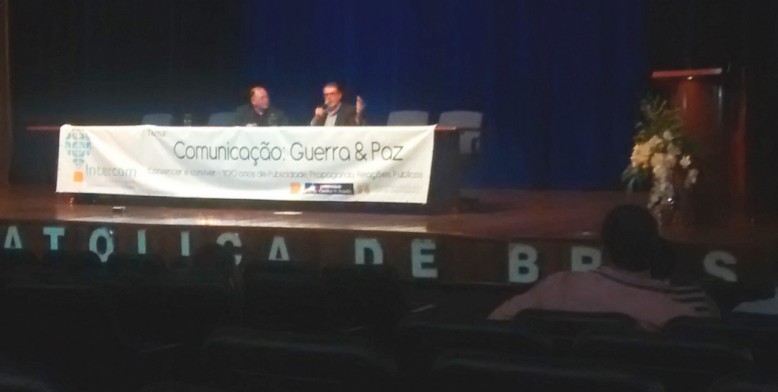 Palestrantes da noite de abertura do Congresso, Carlos Monforte e Juarez Ferraz.