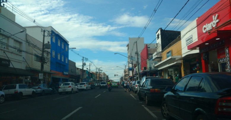 Ruas do centro continuam sem a revitalização completa