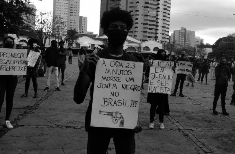 Manifestação antirracista em Campo Grande, junho 2020