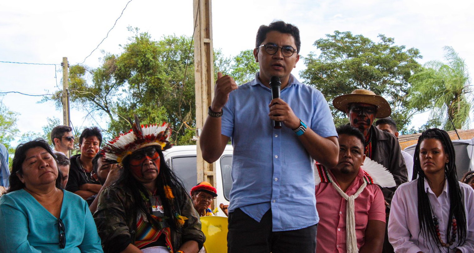 Eloy Terena cobra posicionamento das autoridades políticas durante a comitiva sobre os impactos positivos da ocupação das terras Laranjeira Nhanderú